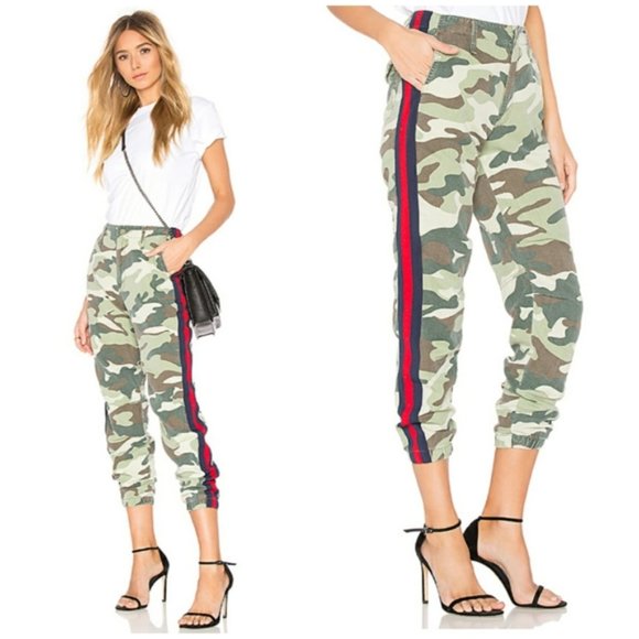 MOTHER Pants - NWT! MOTHER The No Zip Misfit Pant in Double Time Camo Print  Size 32
